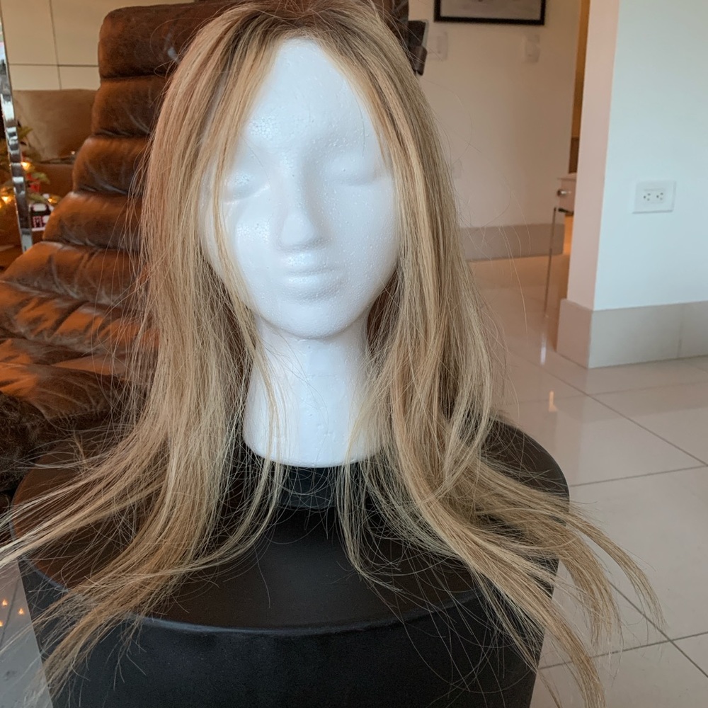 Honey Blonde, Light brown hilighted hair wig topper